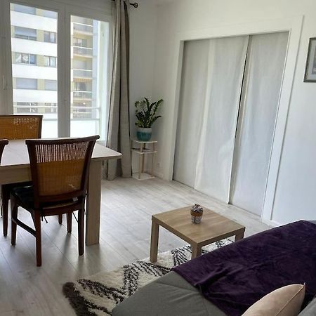 Appartement A 150M Du Lac- Plage De L'Imperial آنسي المظهر الخارجي الصورة