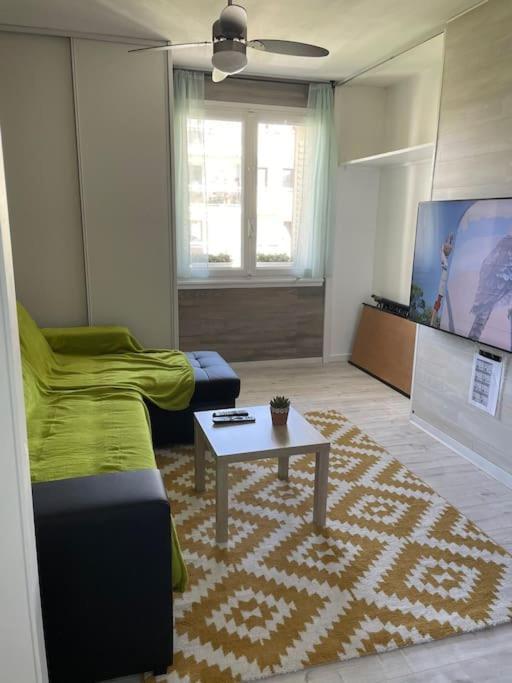 Appartement A 150M Du Lac- Plage De L'Imperial آنسي المظهر الخارجي الصورة